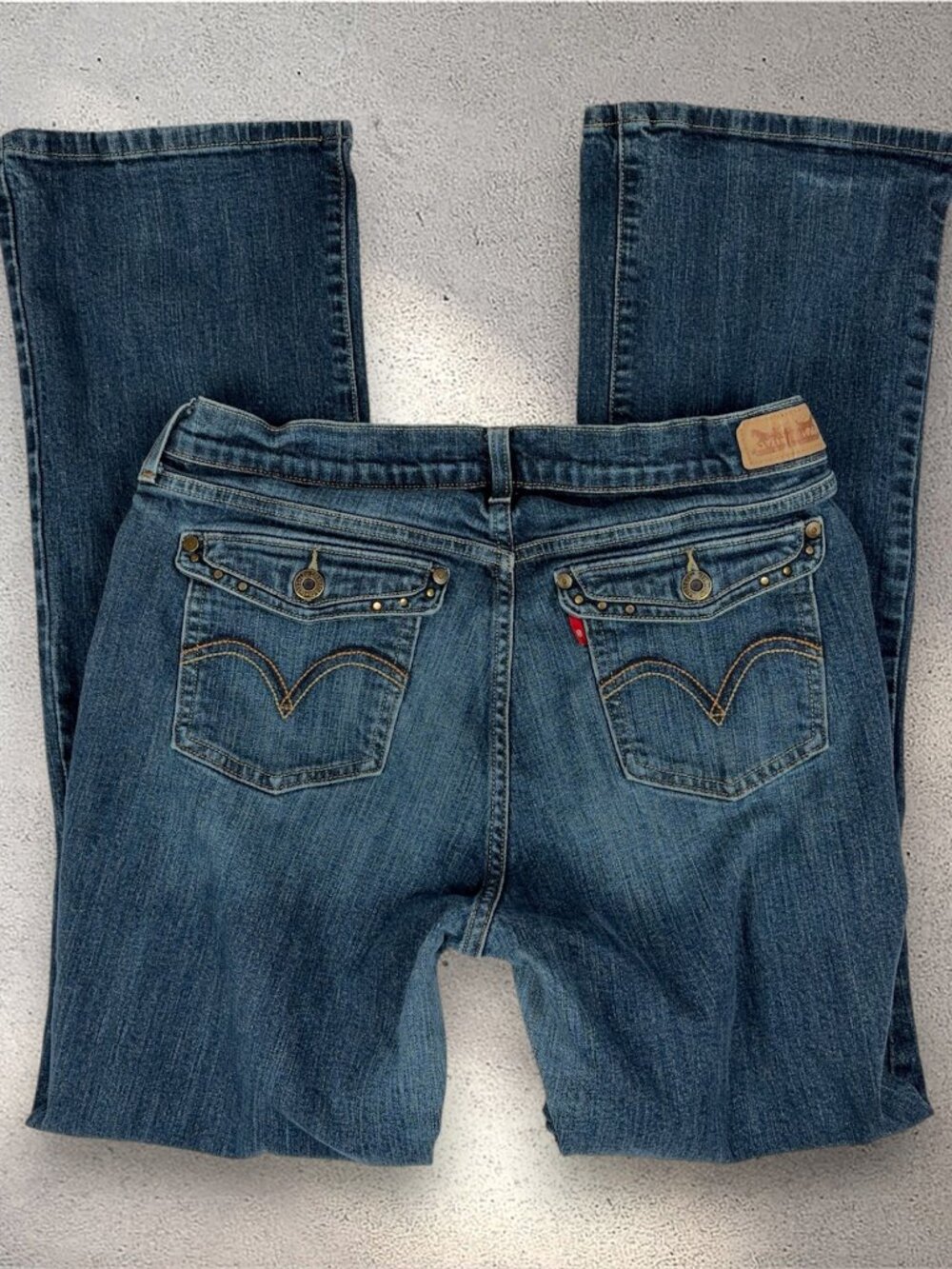 Levi's 515 Bootcut Jeans Women's 12M (32x30) Dark Wash Flap Pockets Western Y2K